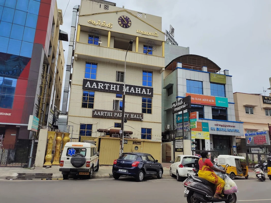 aarthi mahal vadapalani